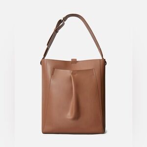 Everlane The Studio Bag in Cognac